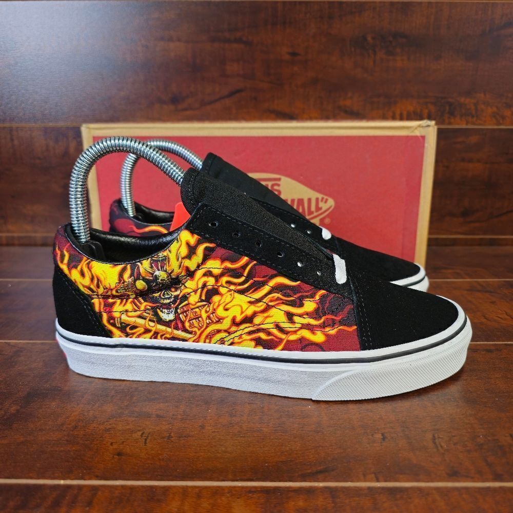 Vans Old Skool Samurai Rising Flames Skull Sneakers Womens Size 7